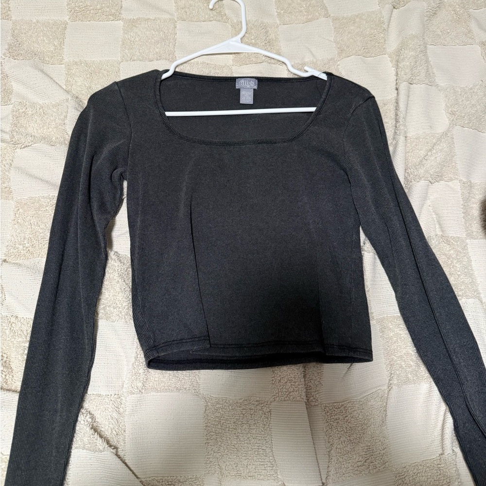 Tilly's Grey Long Sleeve Top